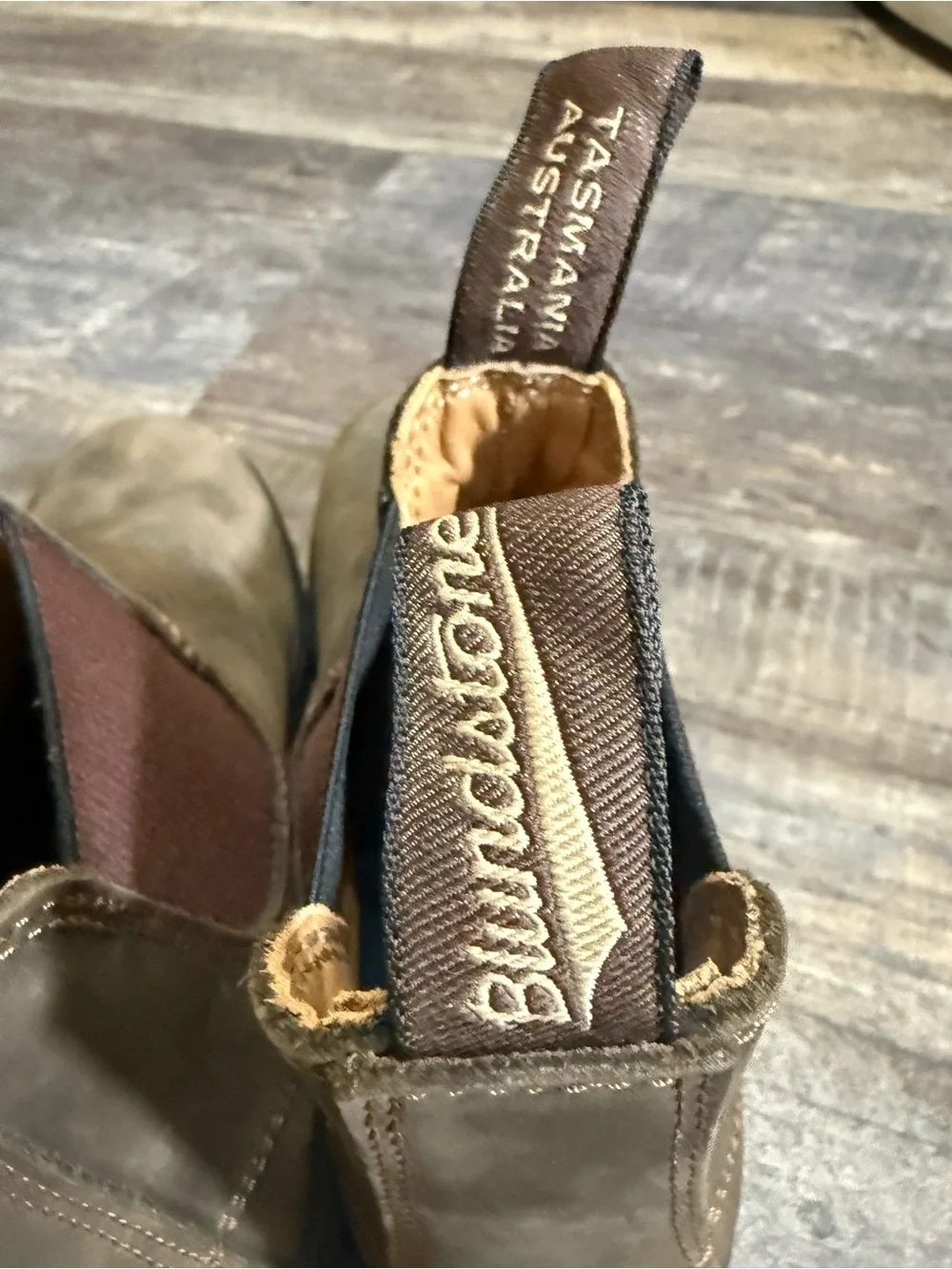 Blundstone Brown Chelsea Boots NWOB